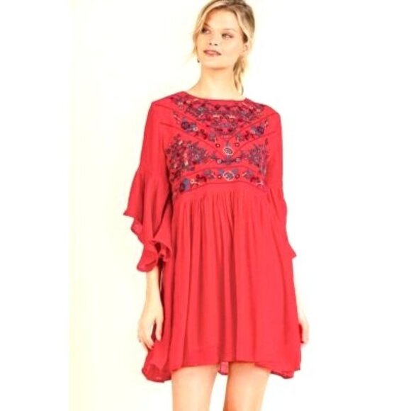 Umgee Dresses & Skirts - Umgee Boho Red Floral Embroidered Bell Sleeve Flouncy Babydoll Mini Dress XL